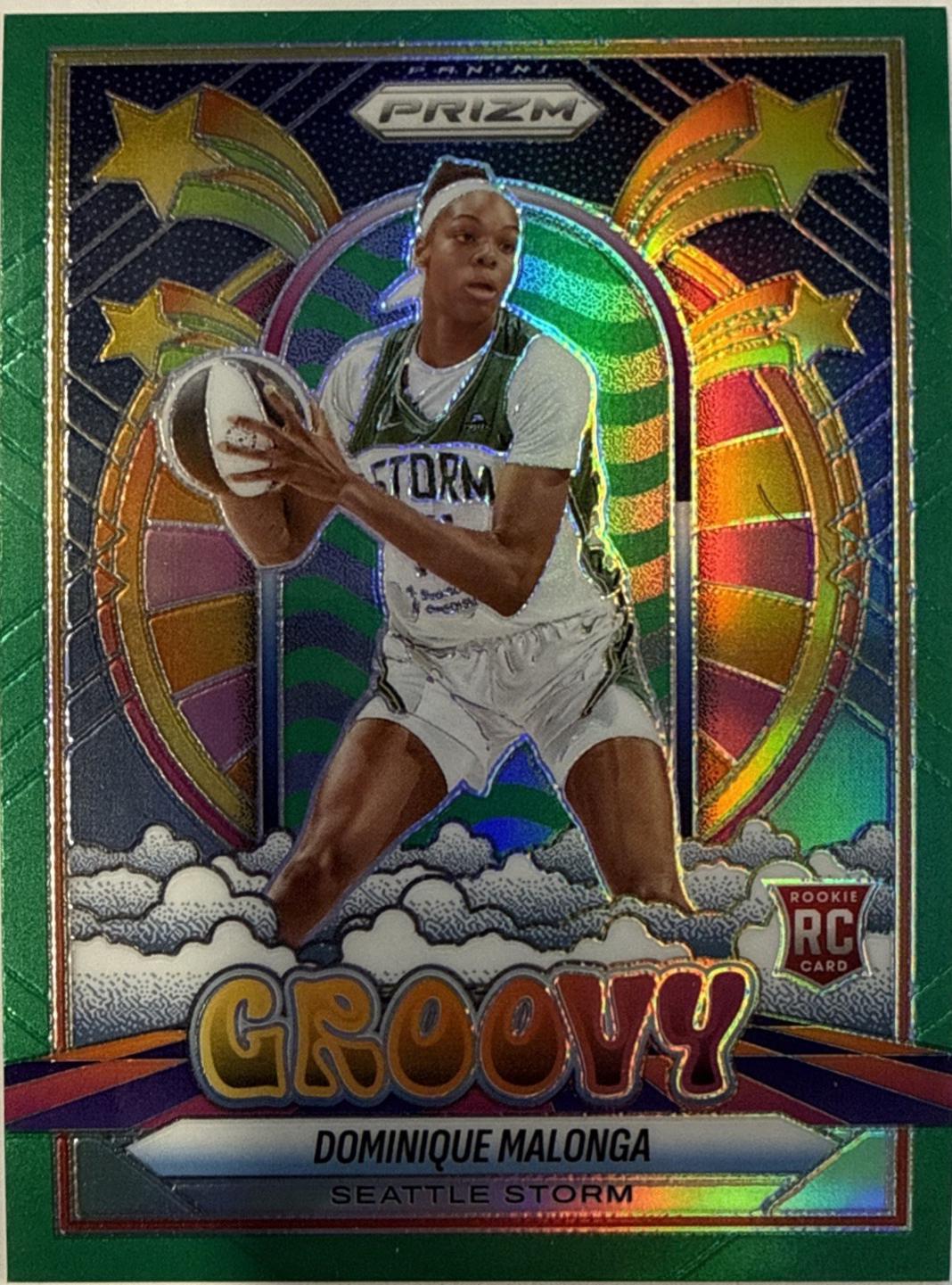 2025 Panini Prizm WNBA Groovy Dominique Malonga [Green] #8 card