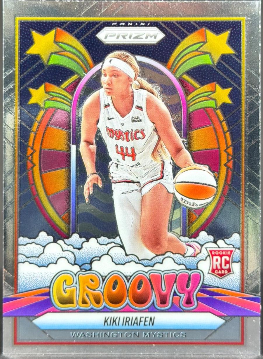 2025 Panini Prizm WNBA Groovy Kiki Iriafen #15 card