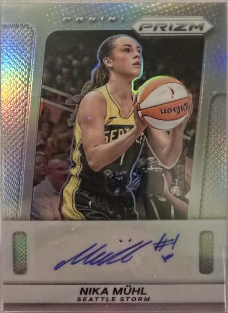 2025 Panini Prizm WNBA Throwback Signature Nika Muhl #38 card