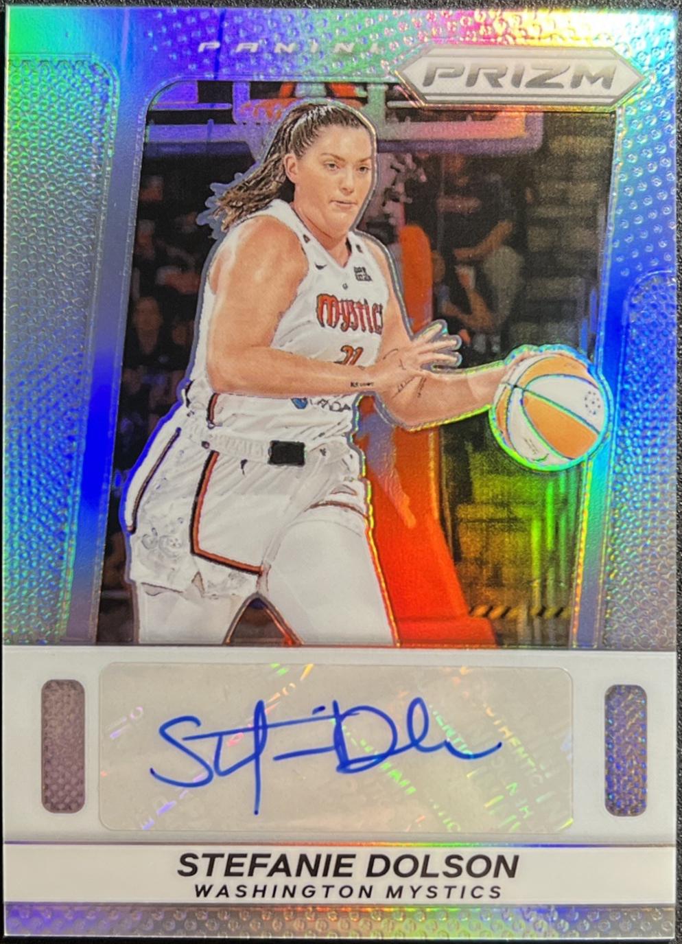 2025 Panini Prizm WNBA Throwback Signature Stefanie Dolson #30 card