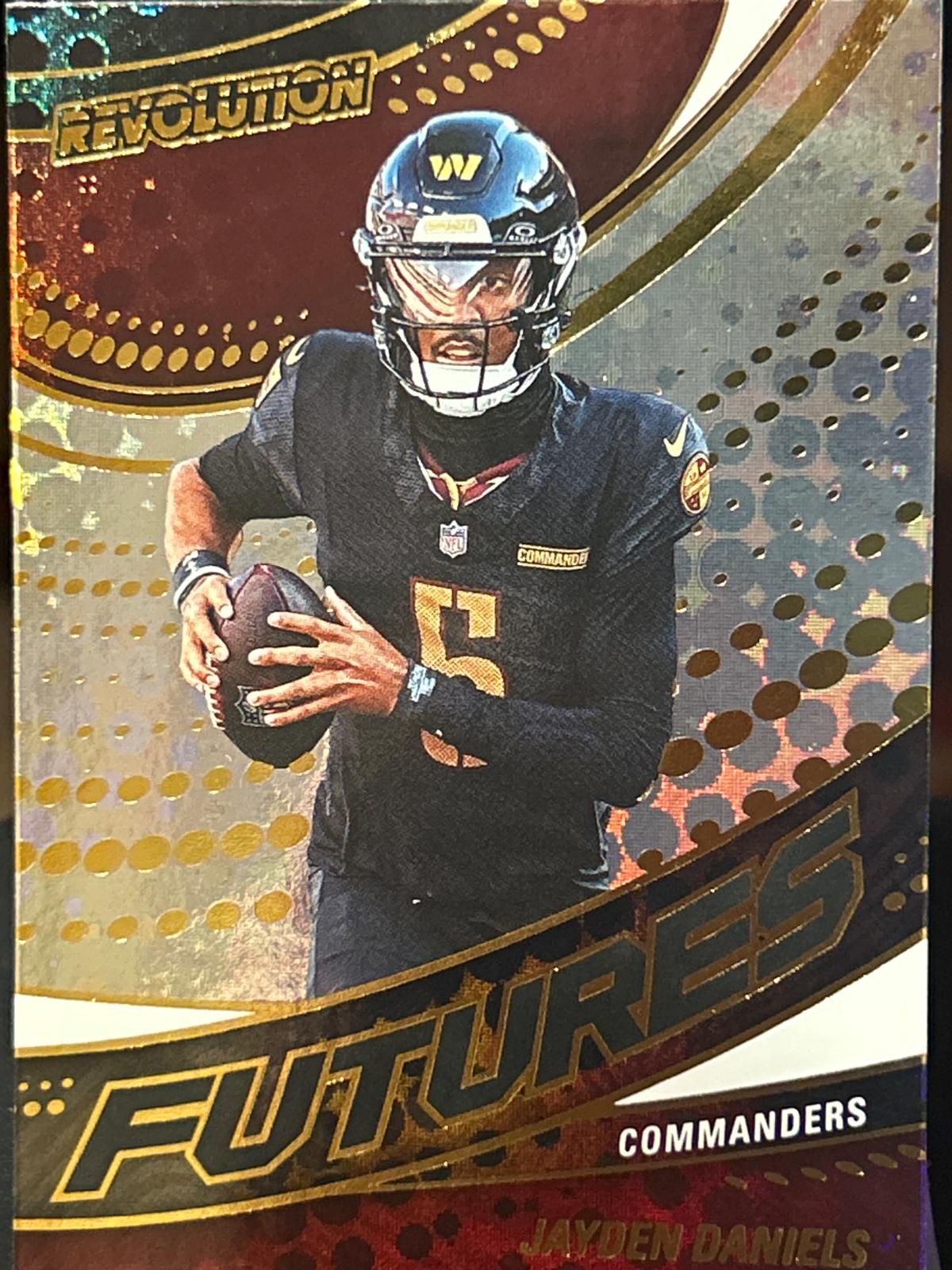 2025 Panini Revolution Futures Jayden Daniels #5 card
