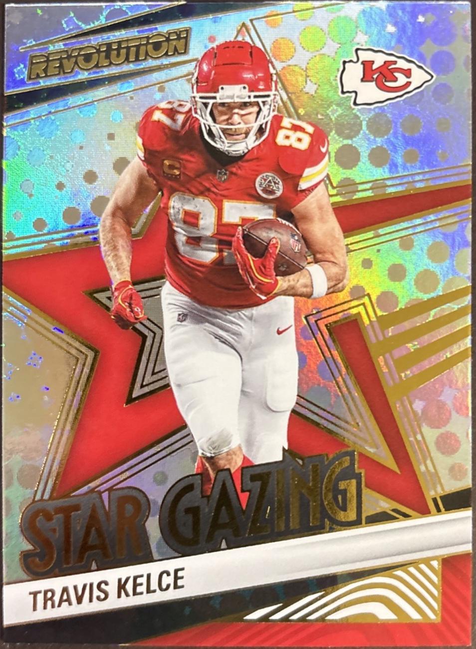2025 Panini Revolution Star Gazing Travis Kelce #18 card