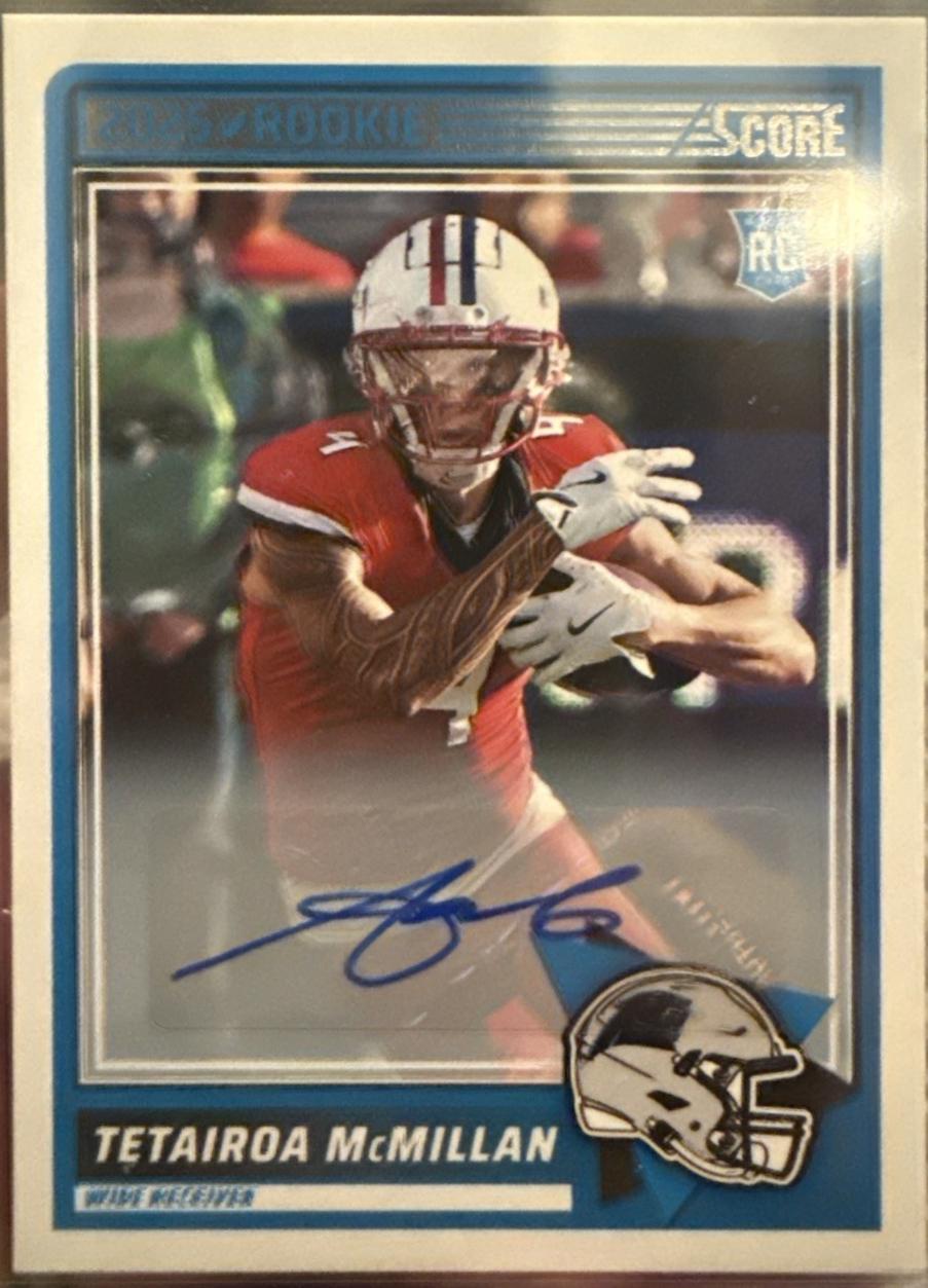 2025 Panini Score Rookie Tetairoa McMillan [Signature] #17 card