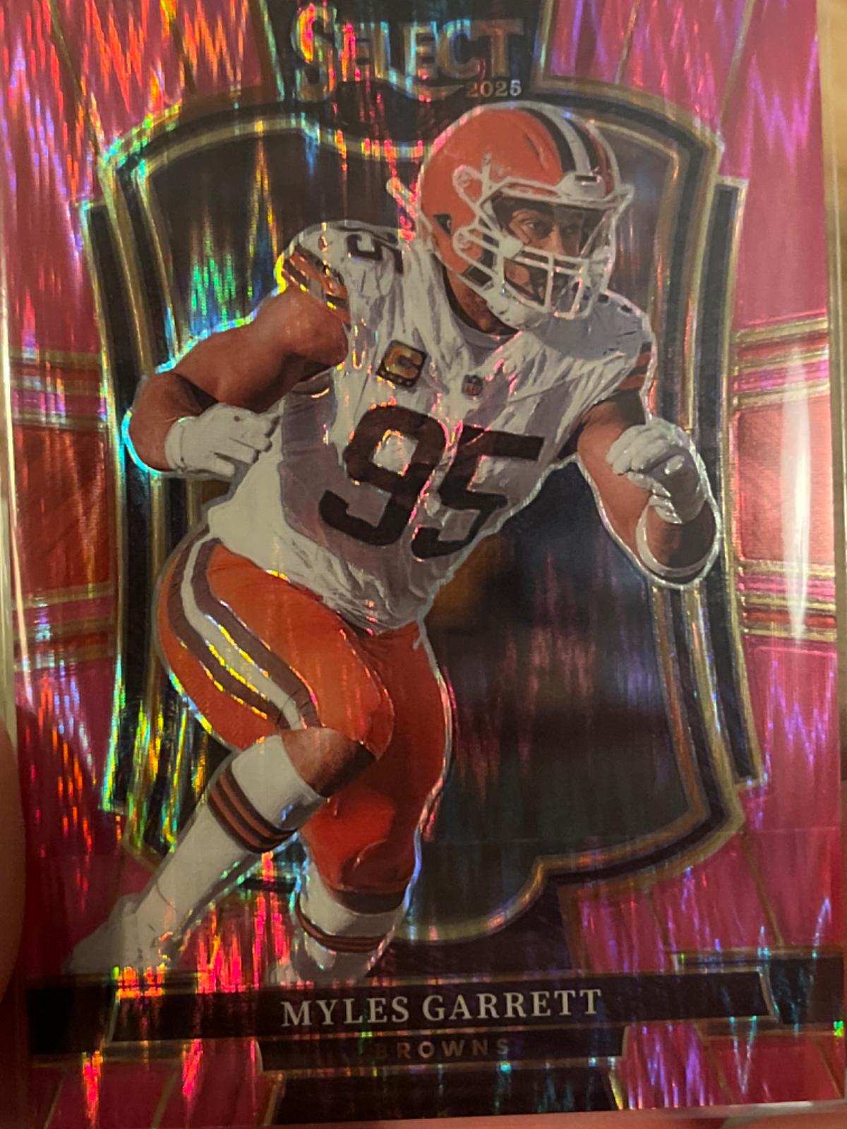 2025 Panini Select Myles Garrett [Pink Prizm Shock] #156 card