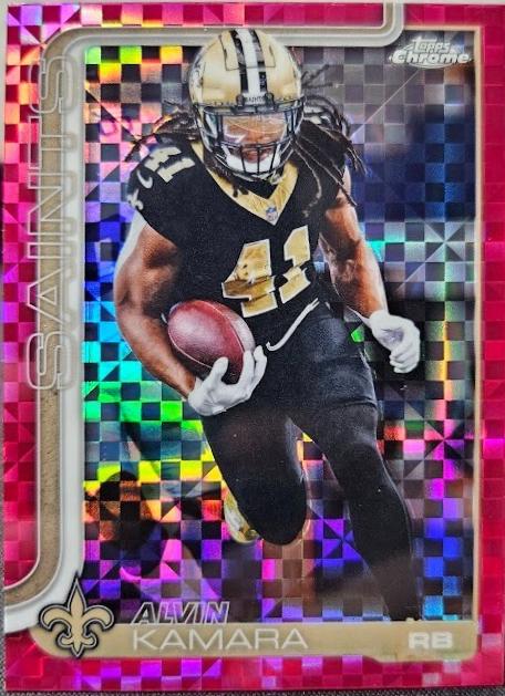 2025 Topps Chrome Alvin Kamara [X-Fractor Pink] #215 card
