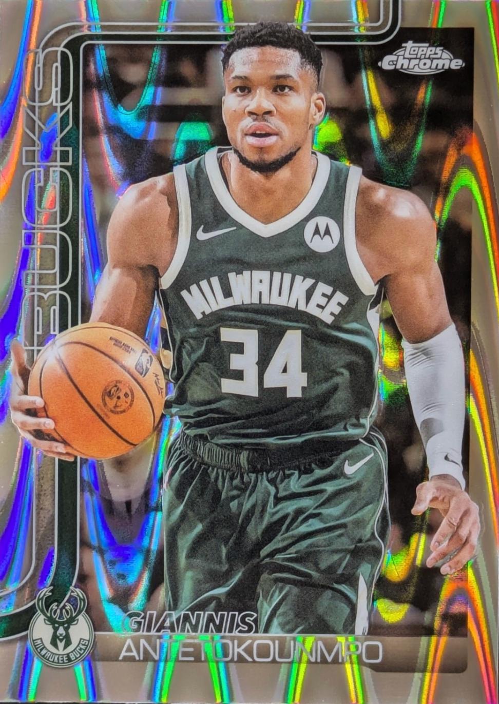 2025 Topps Chrome Giannis Antetokounmpo [RayWave Refractor] #137 card
