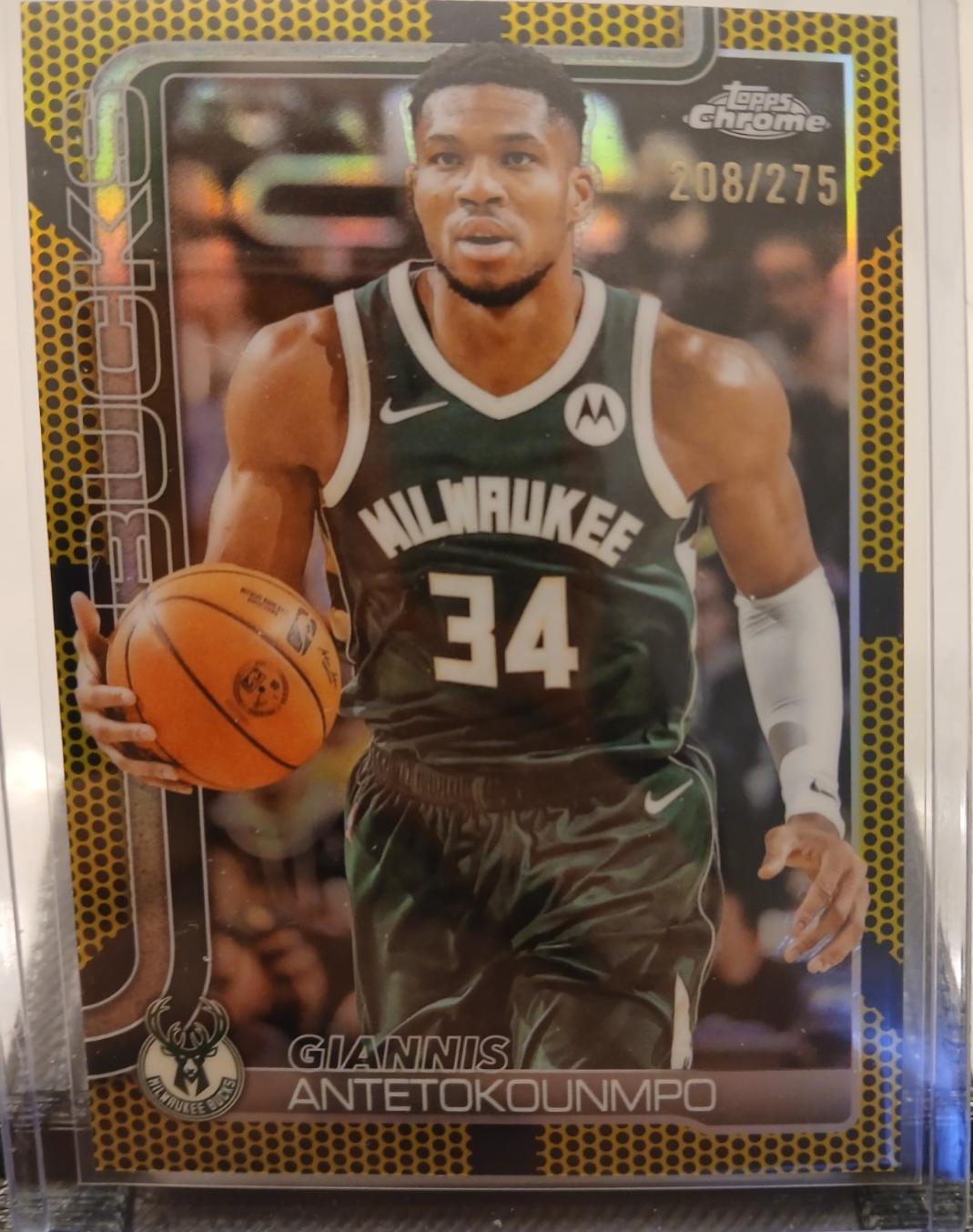 2025 Topps Chrome Giannis Antetokounmpo [Yellow Refractor] #137 card