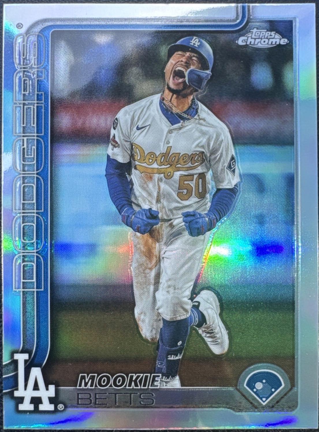 2025 Topps Chrome Mookie Betts [Image Variation] #50 card
