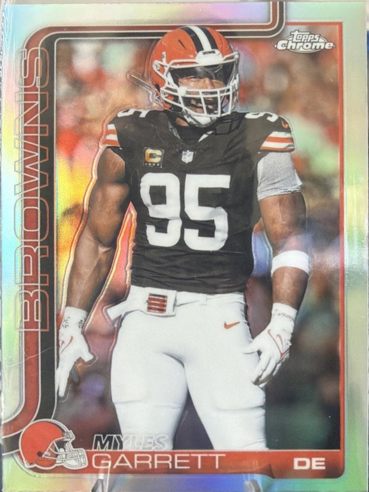 2025 Topps Chrome Myles Garrett [Leather] #70 card