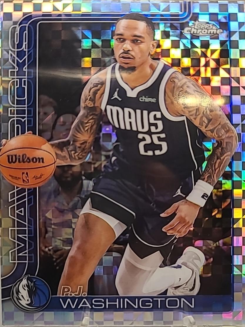 2025 Topps Chrome P.J. Washington [X-Fractor] #19 card