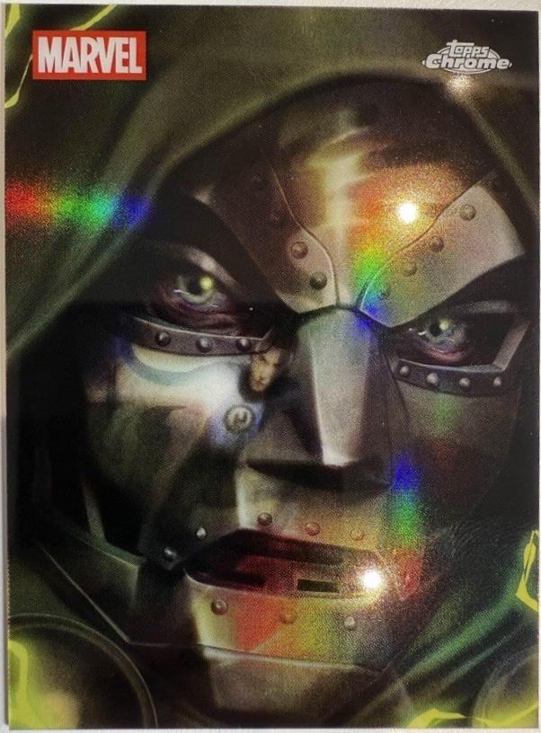 2025 Topps Chrome Reflections Doctor Doom #MR-1 card