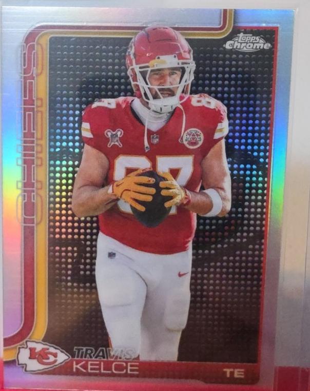 2025 Topps Chrome Travis Kelce [Leather] #150 card