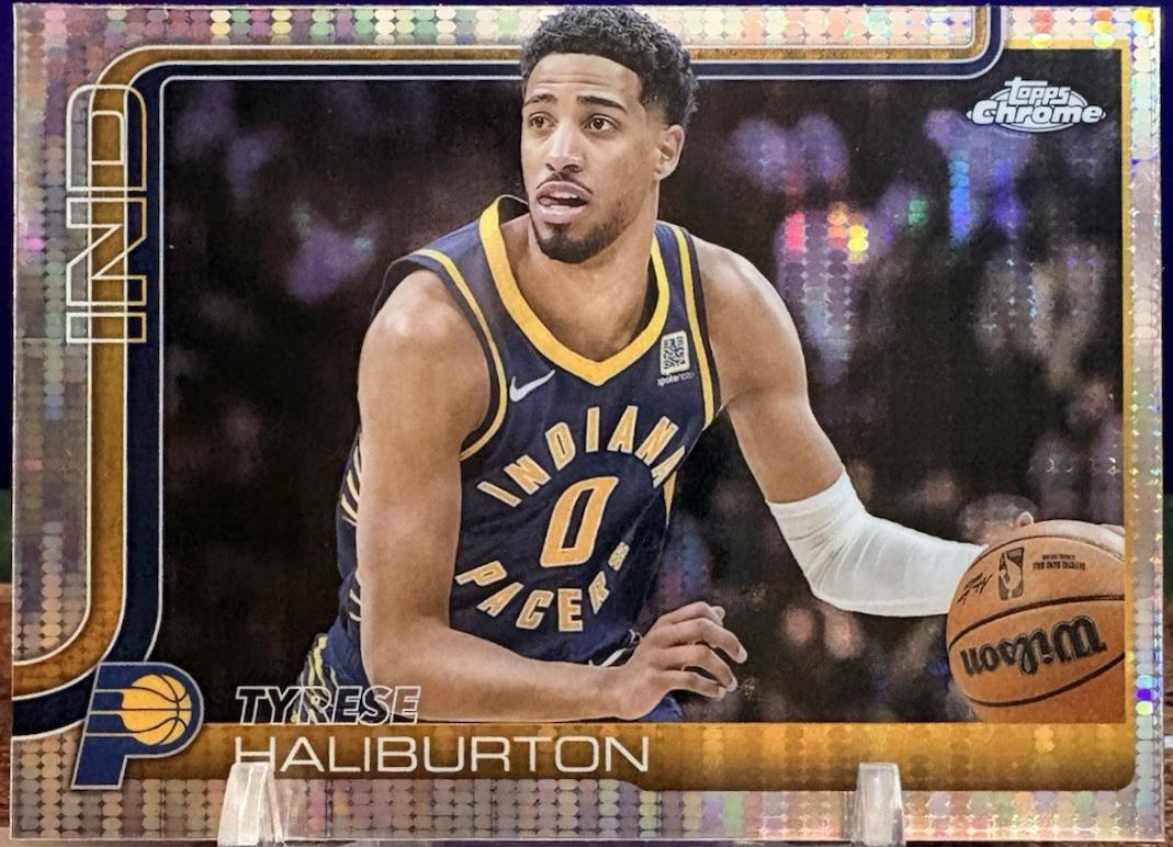 2025 Topps Chrome Tyrese Haliburton [Basketball Refractor] #3 card