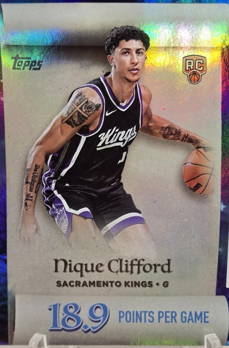 2025 Topps Holiday Making the Nice List Nique Clifford #ML-24 card
