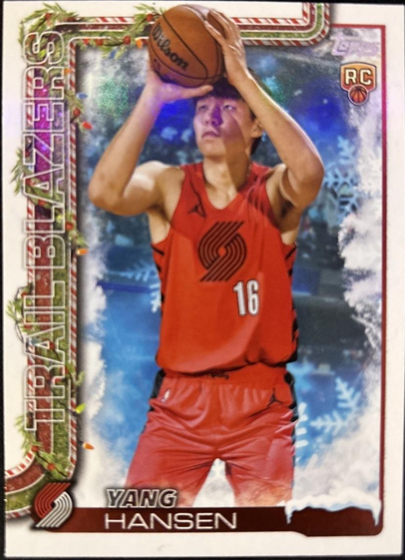 2025 Topps Holiday SSP Variation Yang Hansen #SSV-YH card