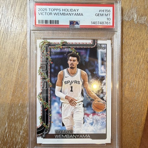 2025 Topps Holiday Victor Wembanyama #H156 card