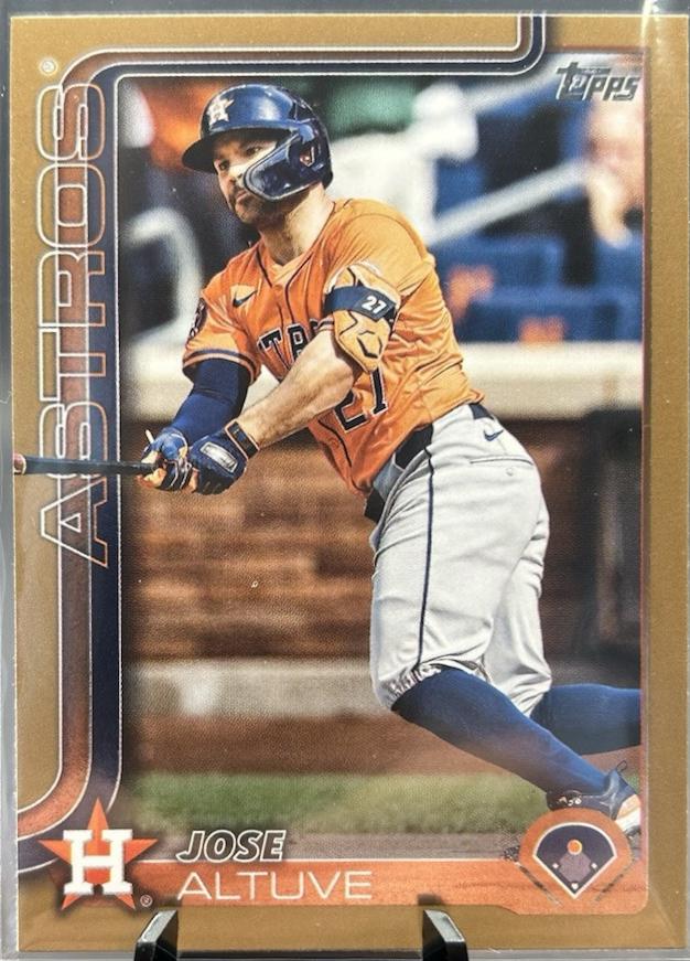 2025 Topps Jose Altuve [Gold] #260 card
