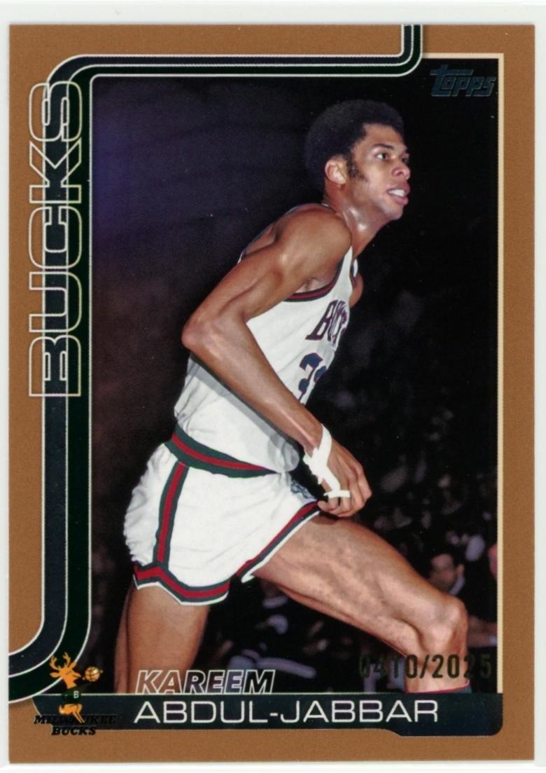 2025 Topps Kareem Abdul-Jabbar [Gold] #259 card