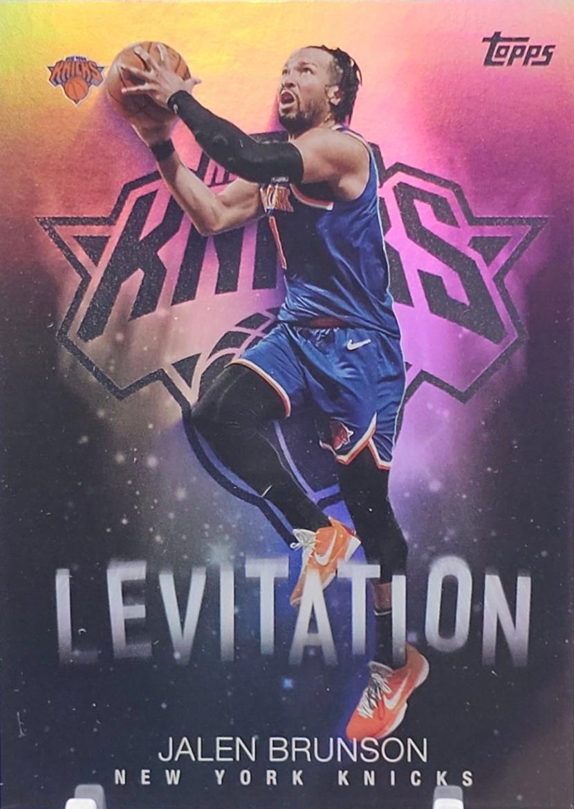 2025 Topps Levitation Jalen Brunson #L-9 card
