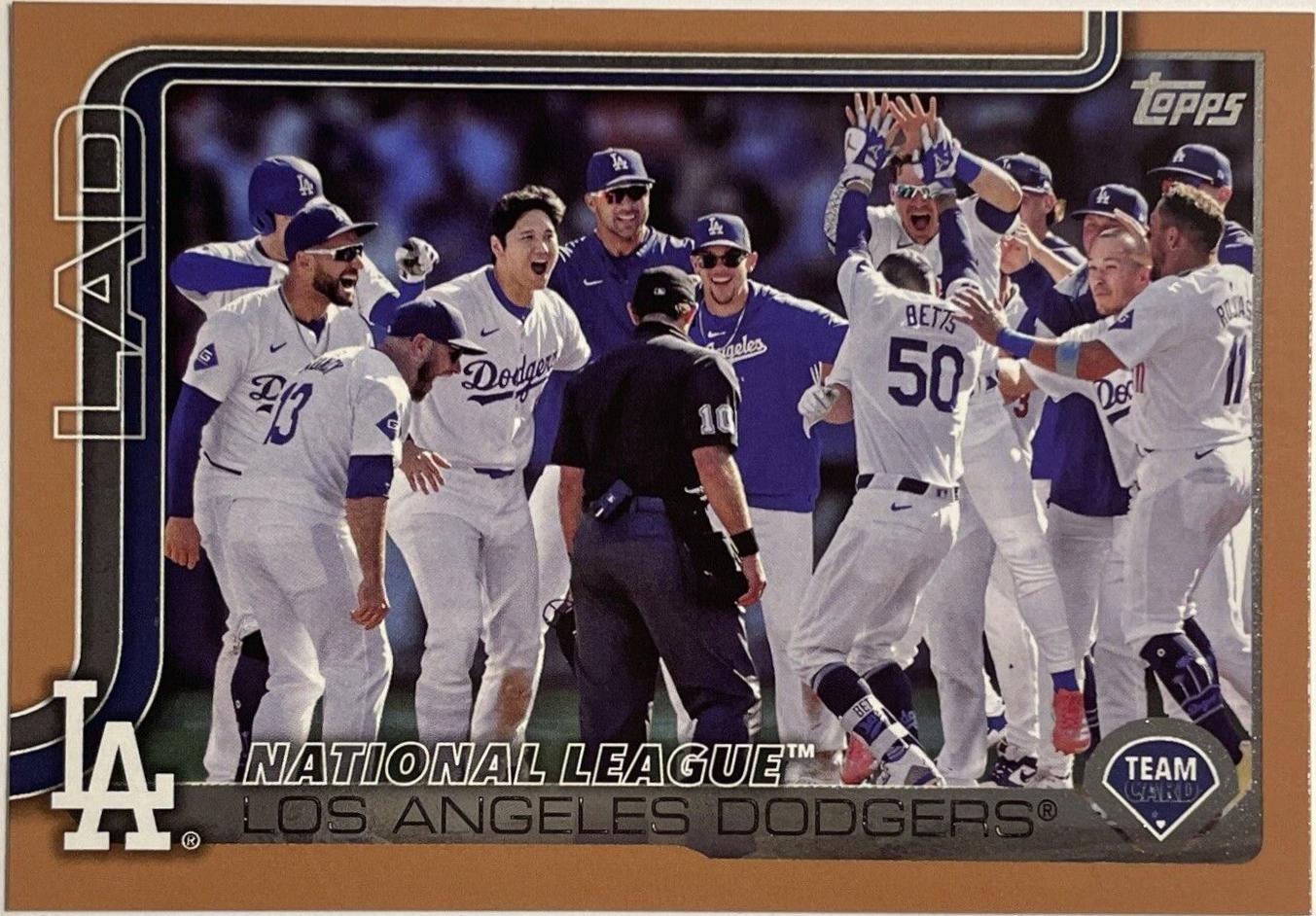 2025 Topps Los Angeles Dodgers [Gold] #302 card
