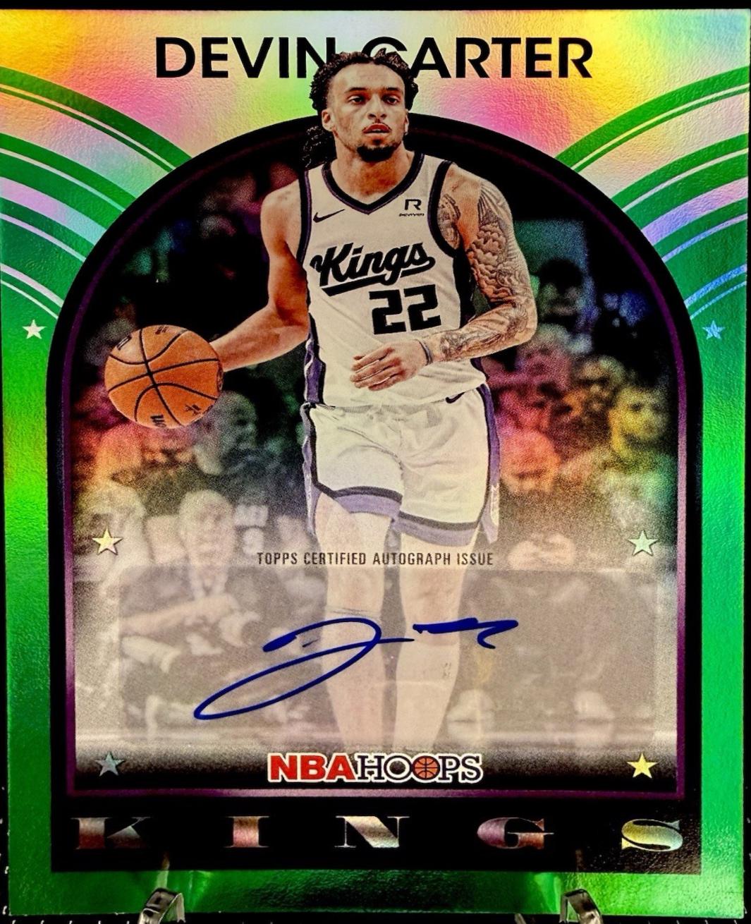 2025 Topps NBA Hoops 1989 Signature Devin Carter [Green Hoops] #89S-DC card