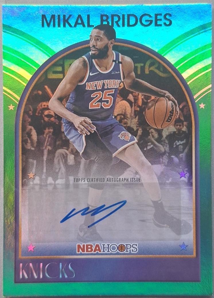 2025 Topps NBA Hoops 1989 Signature Mikal Bridges [Green Hoops] #89S-MB card