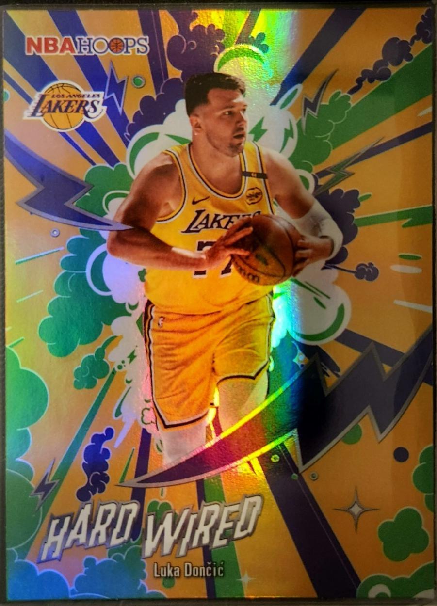 2025 Topps NBA Hoops Hardwired Luka Doncic [Green] #HW-3 card