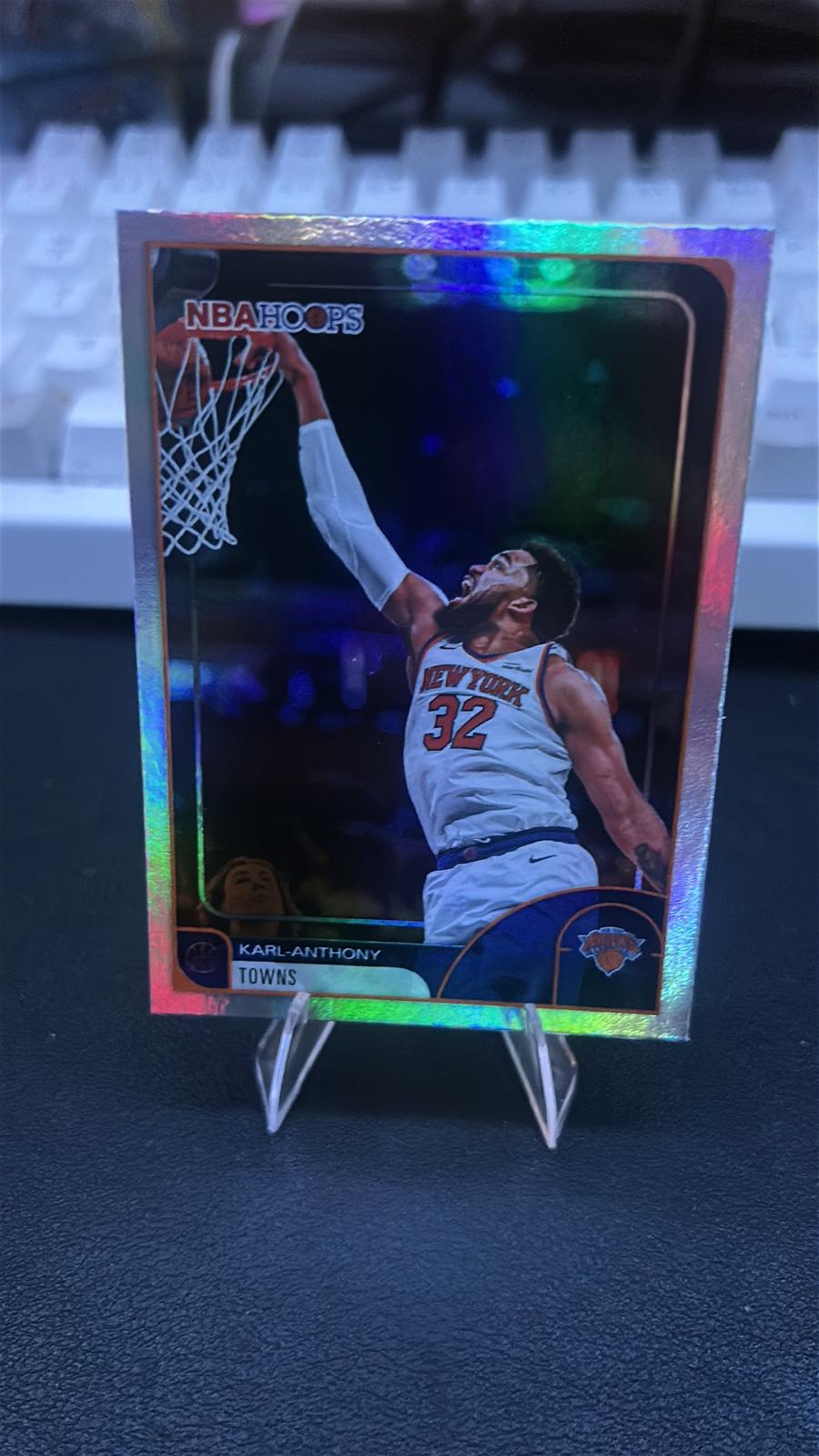 2025 Topps NBA Hoops Karl-Anthony Towns #249 card