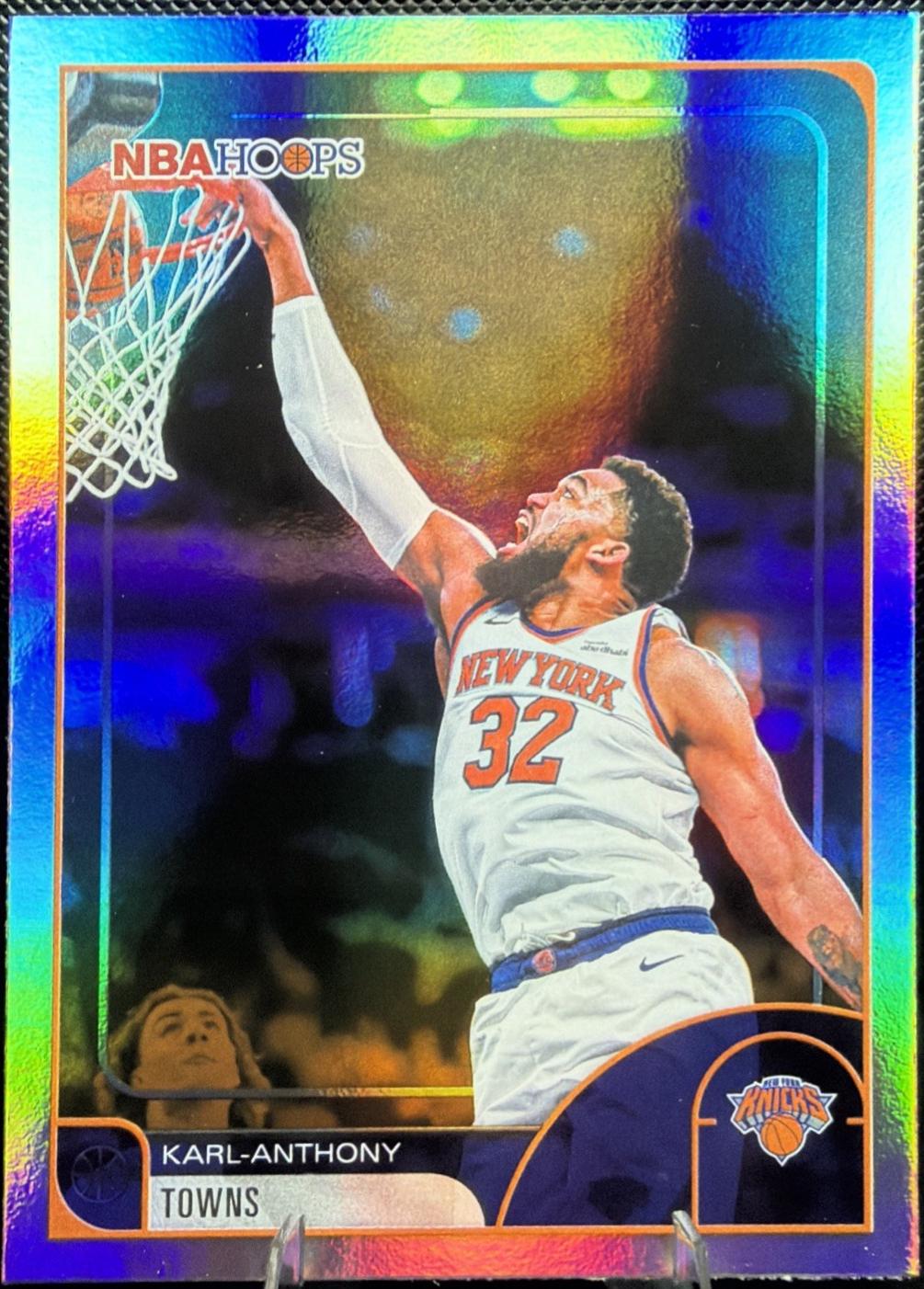 2025 Topps NBA Hoops Karl-Anthony Towns [Rainbow] #249 card