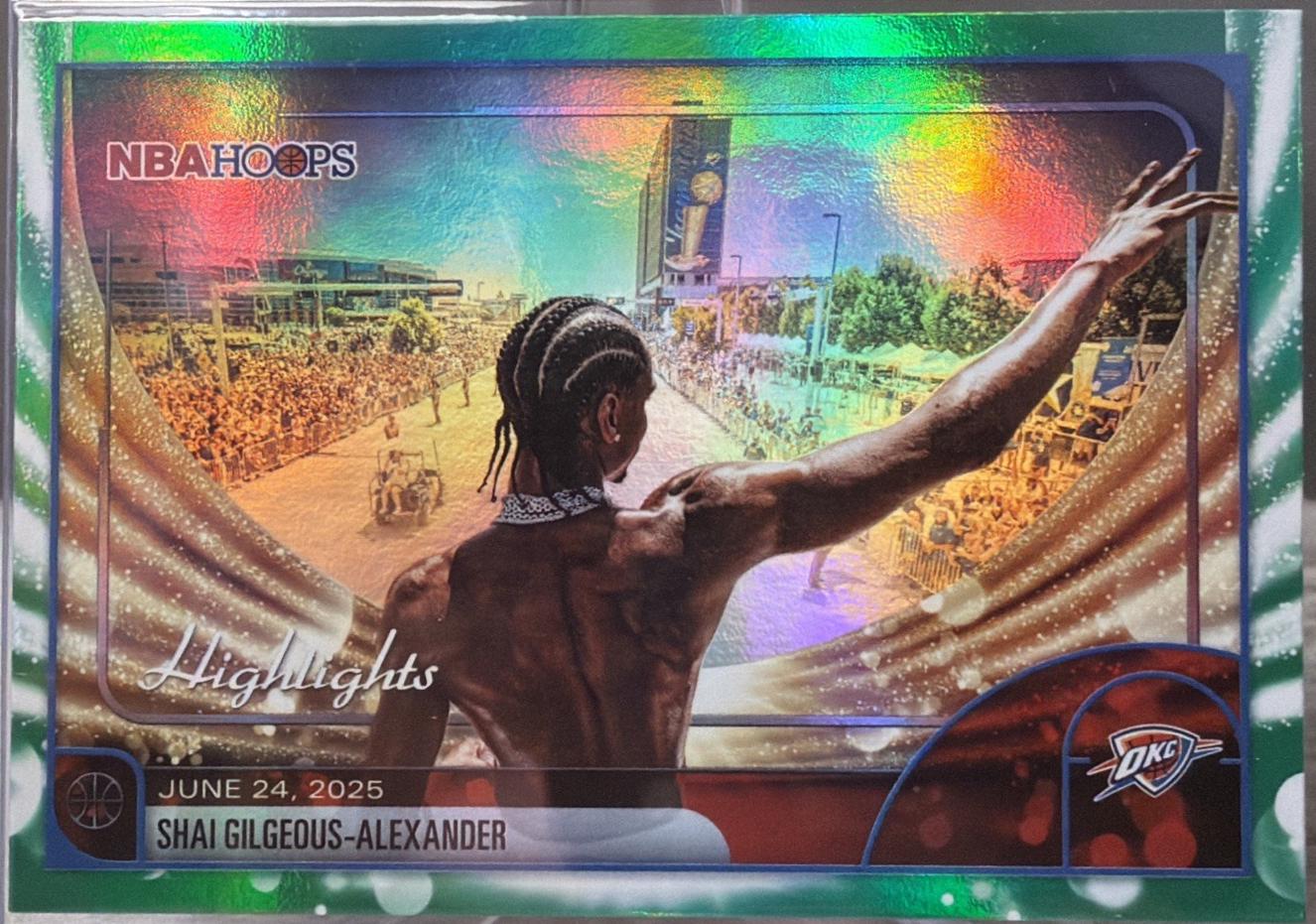 2025 Topps NBA Hoops Shai Gilgeous-Alexander [Green Hoops] #268 card