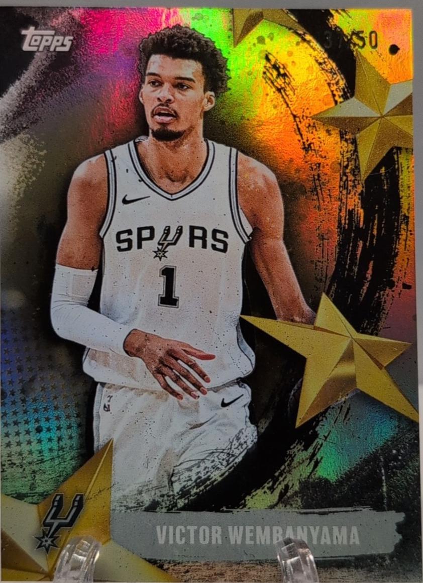 2025 Topps Stars of the NBA Victor Wembanyama [Gold Rainbow] #SA-11 card