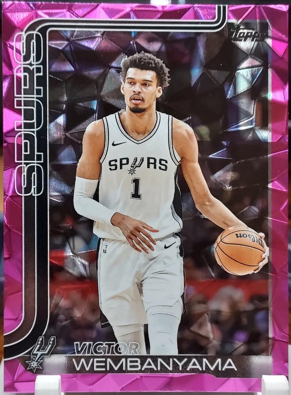 2025 Topps Victor Wembanyama [Pink Diamante] #195 card