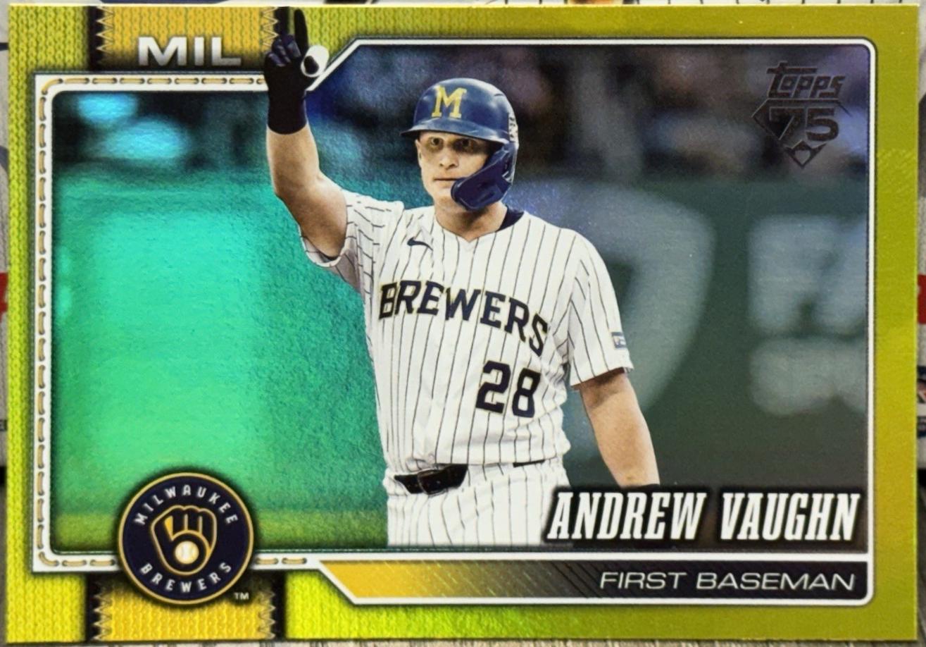 2026 Topps Andrew Vaughn [Yellow Rainbow] #303 card