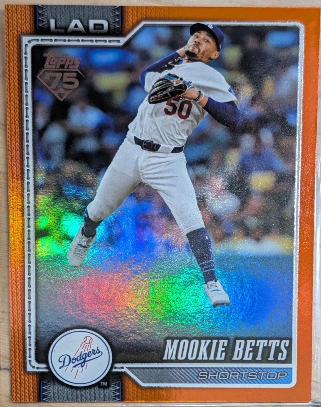 2026 Topps Mookie Betts [Orange Sandglitter] #41 card