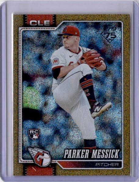 2026 Topps Parker Messick [Gold Sandglitter] #67 card