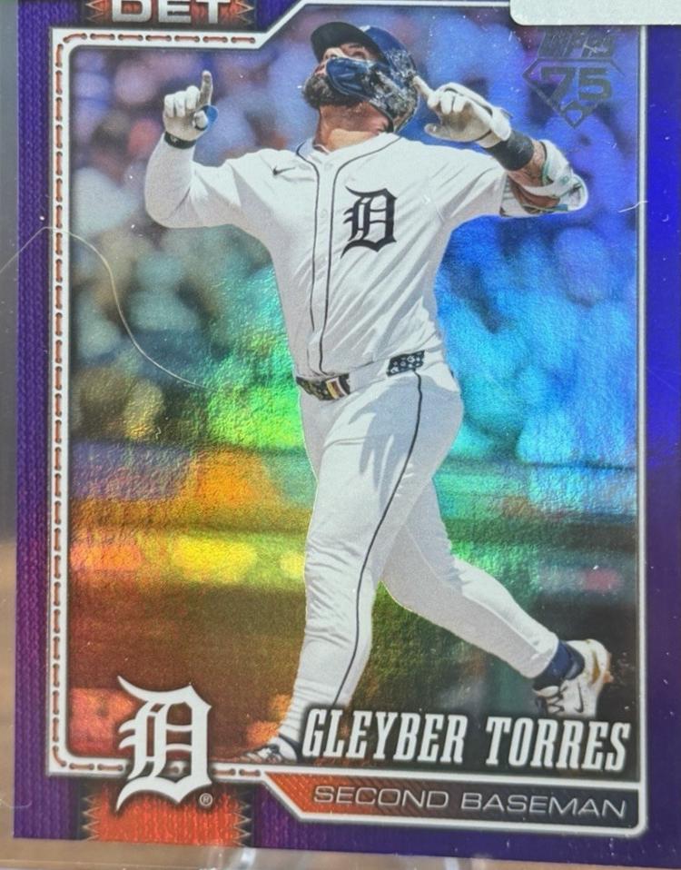 2026 Topps Series 2 Gleyber Torres [Purple Rainbow Foil] #439 card