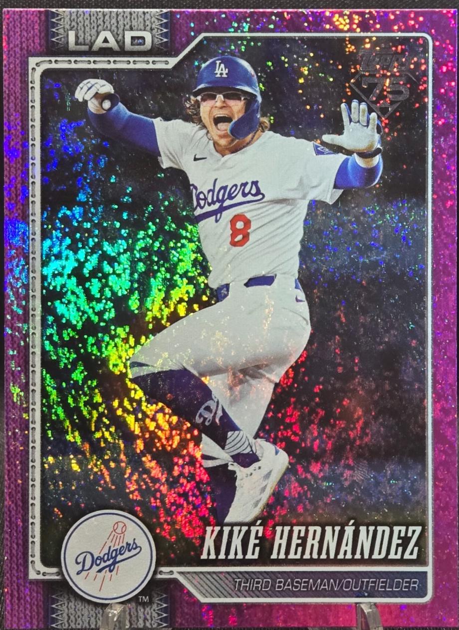 2026 Topps Series 2 Kike Hernandez [Holo Foil Pink] #571 card