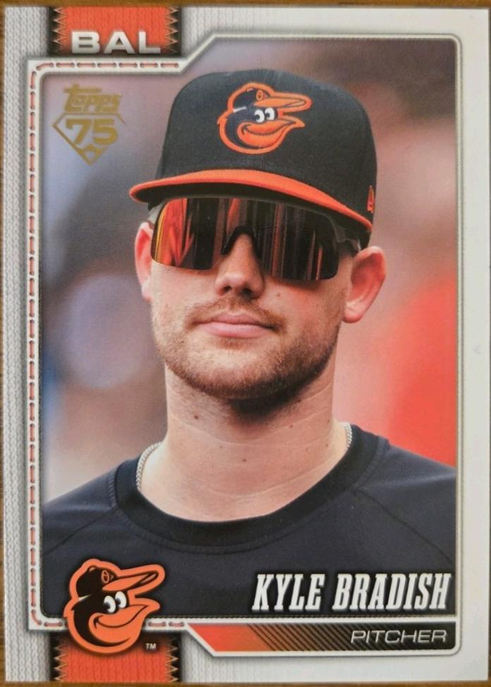 2026 Topps Series 2 Kyle Bradish [Golden Mirror Variation] #647 card
