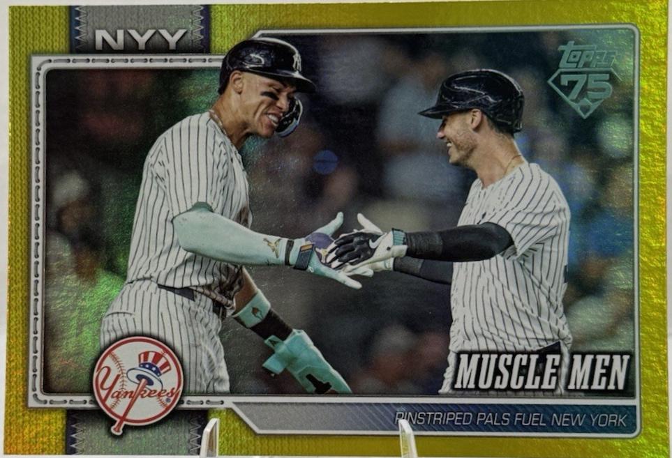 2026 Topps Series 2 Muscle Men [Yellow Rainbow Foil] #479 card