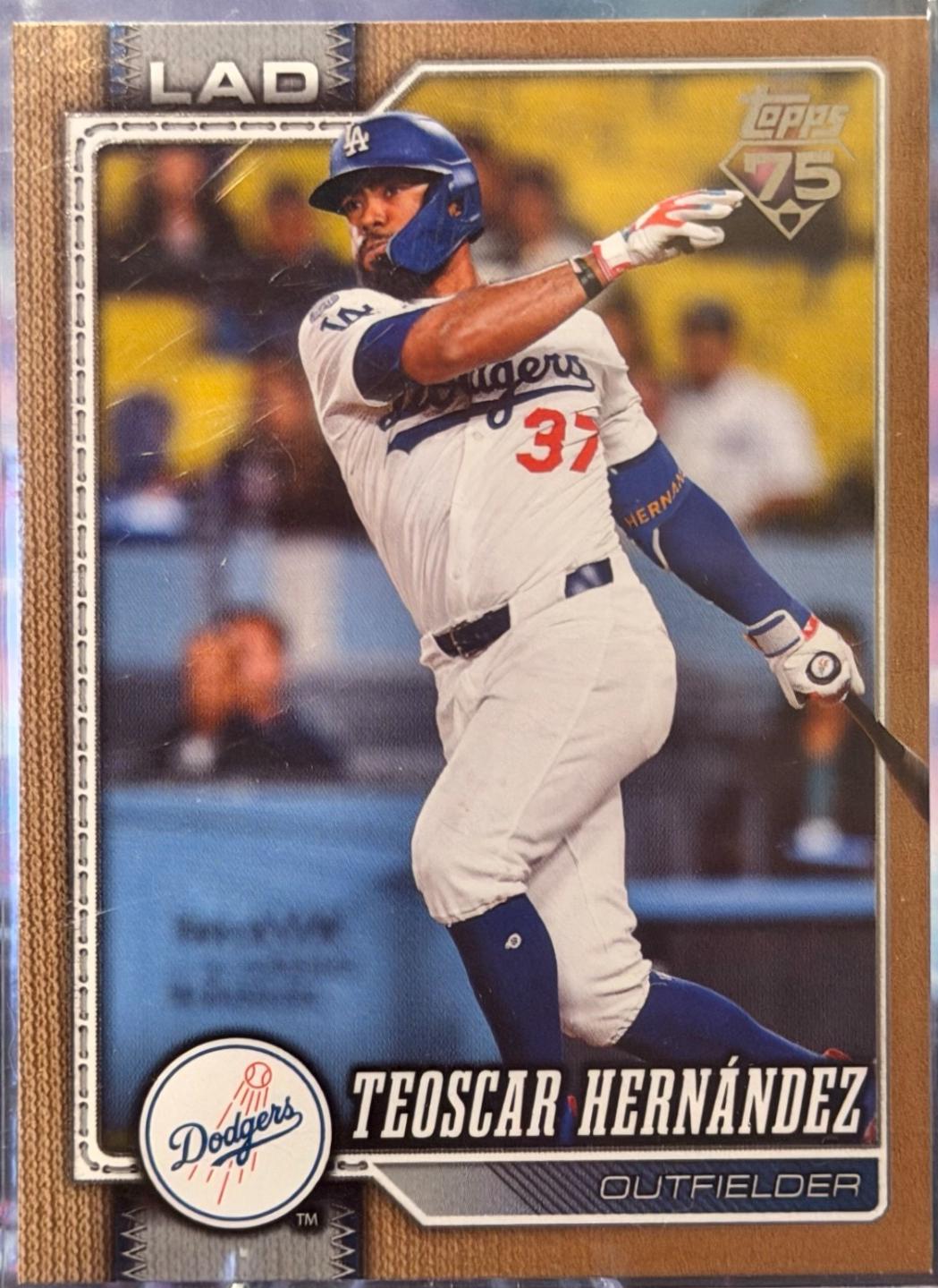 2026 Topps Teoscar Hernandez [Gold] #251 card